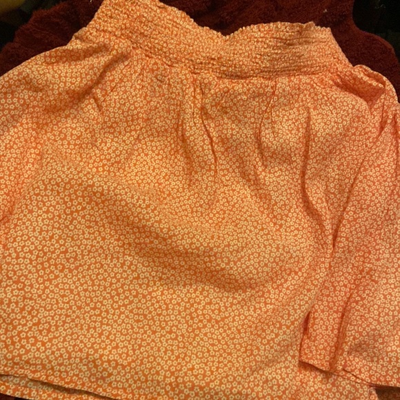 Size medium - Picture 3 of 4